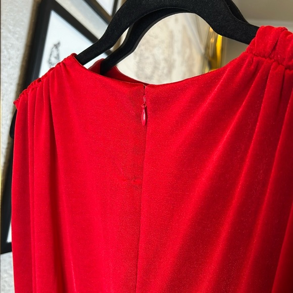 HOUSE OF CB 'Aliza' Cherry Gathered Mini Dress NWOT - Picture 14 of 14